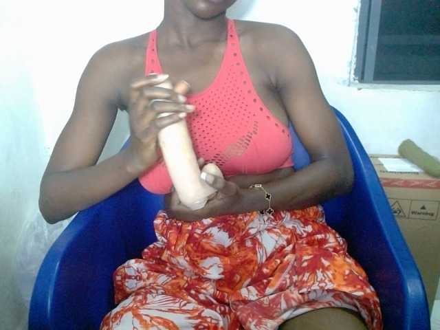 Sexyjuice live cam on BongaCams