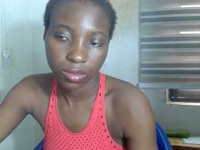 Sexyjuice live cam on BongaCams