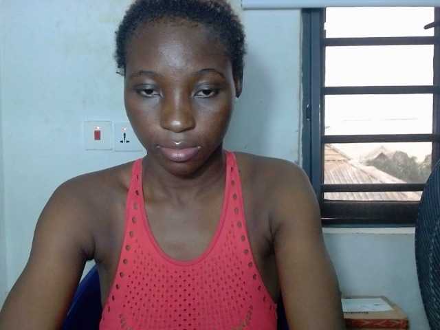 Sexyjuice live cam on BongaCams