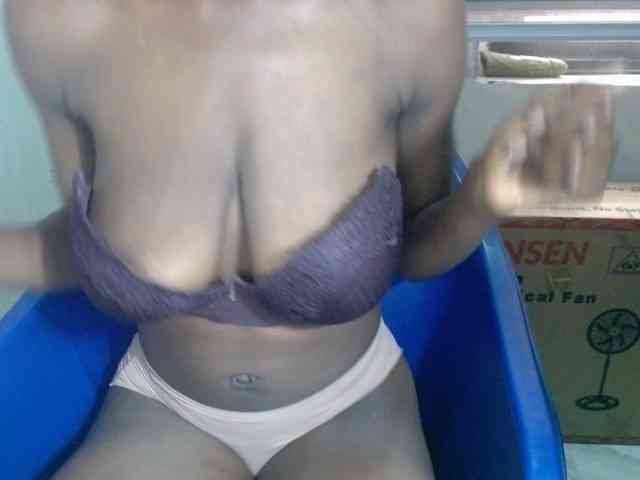 Model: Sexyjuice