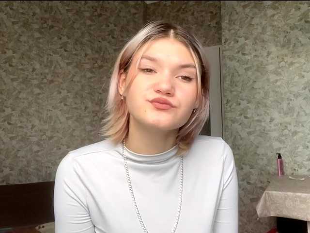 SaritaTobon live cam on BongaCams