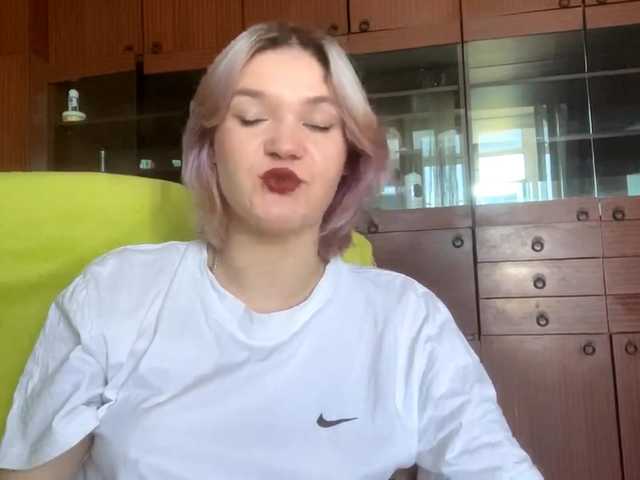 SaritaTobon live cam on BongaCams