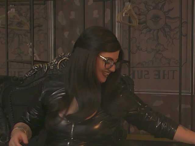 VeronaNoct live webcam show