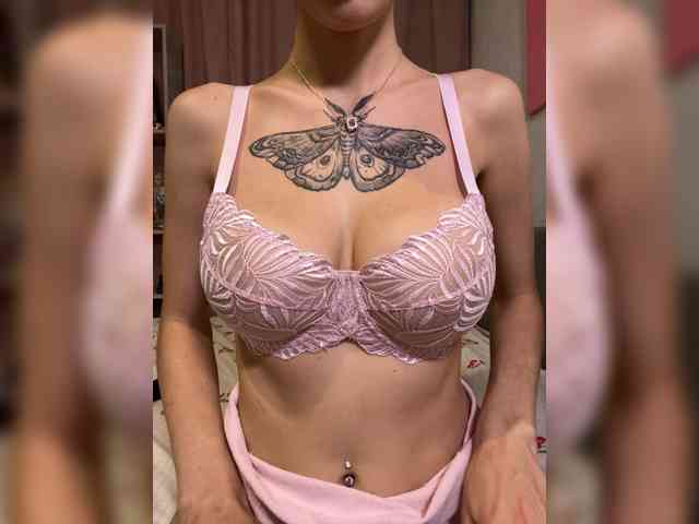 Sonia-Jones webcam