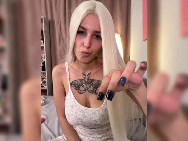 Sonia-Jones Sex Cam Show