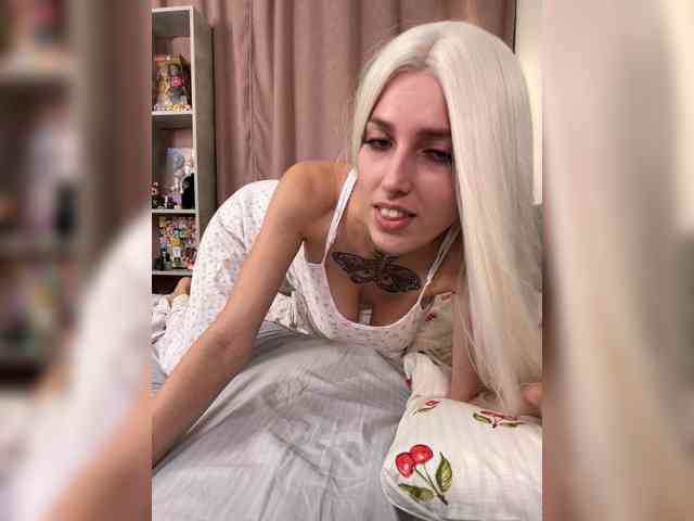 Sonia-Jones webcam