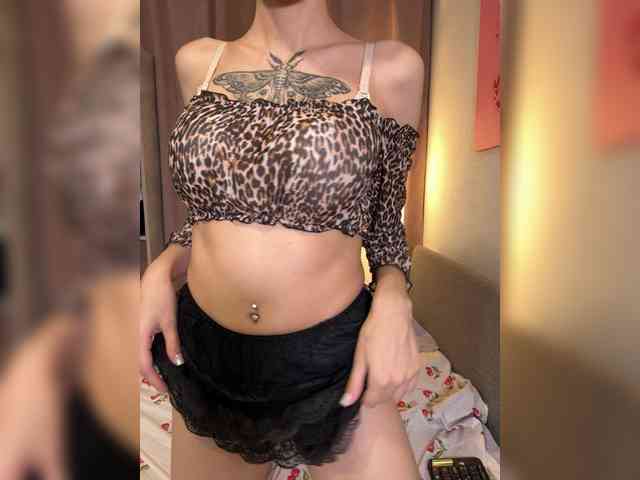 Sonia-Jones webcam