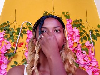 Sahsahsexy's Live Webcam