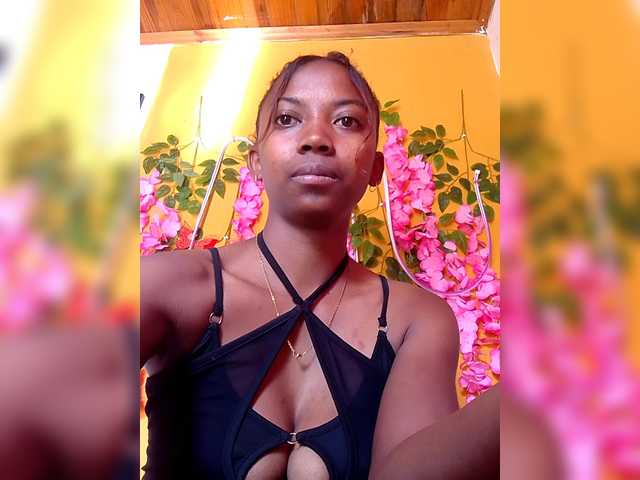Sahsahsexy live cam