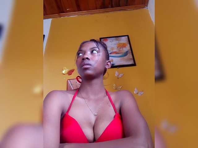 Sahsahsexy live webcam show