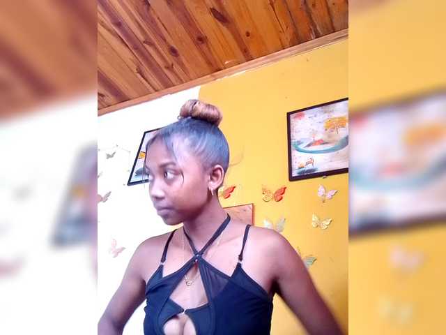 Sahsahsexy live webcam show