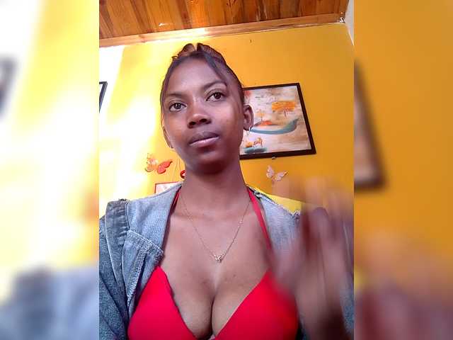 Sahsahsexy live webcam show