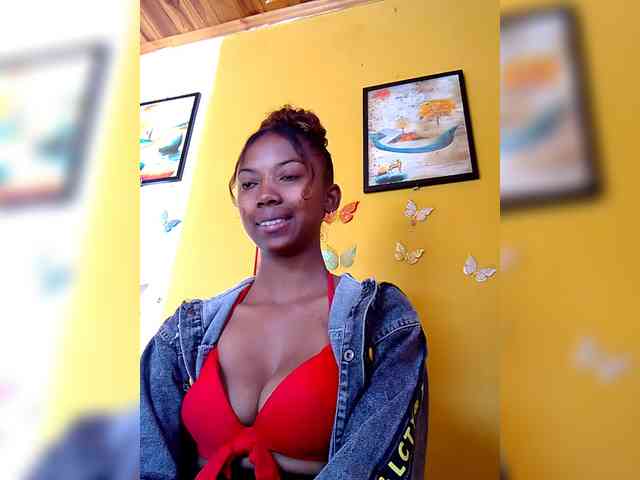 Sahsahsexy webcam