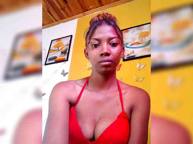 Sahsahsexy webcam