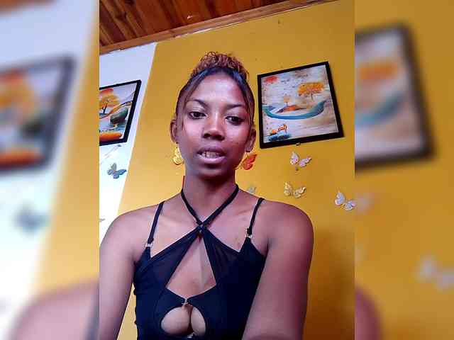 Sahsahsexy webcam