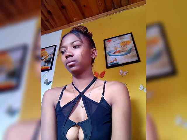 Sahsahsexy webcam
