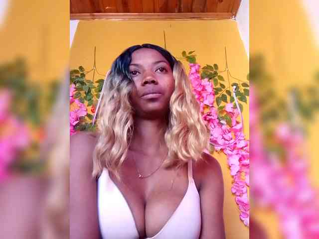 Sahsahsexy webcam