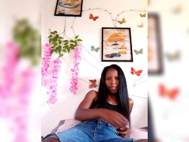 Sahsahsexy webcam