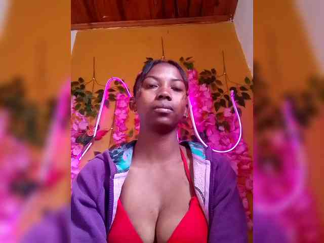 Sahsahsexy webcam