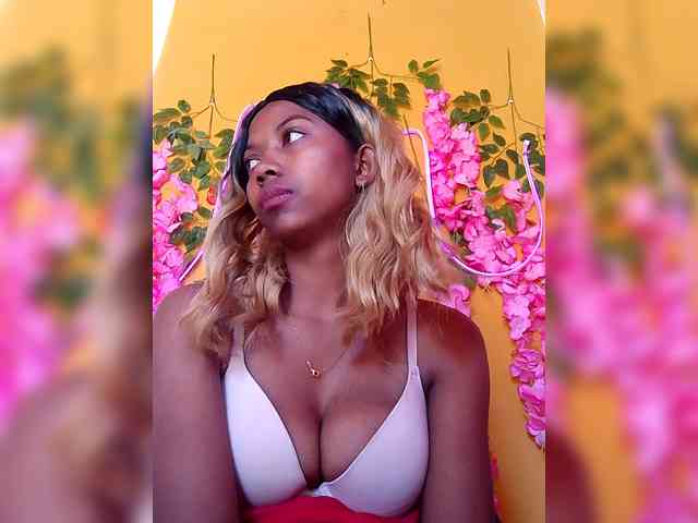 Sahsahsexy webcam