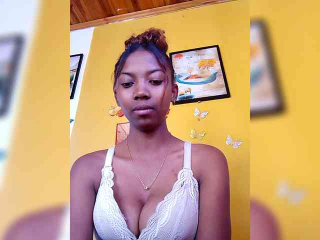 Sahsahsexy webcam