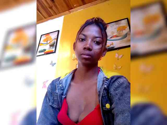 Sahsahsexy webcam