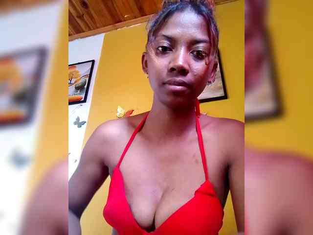 Modèle: Sahsahsexy