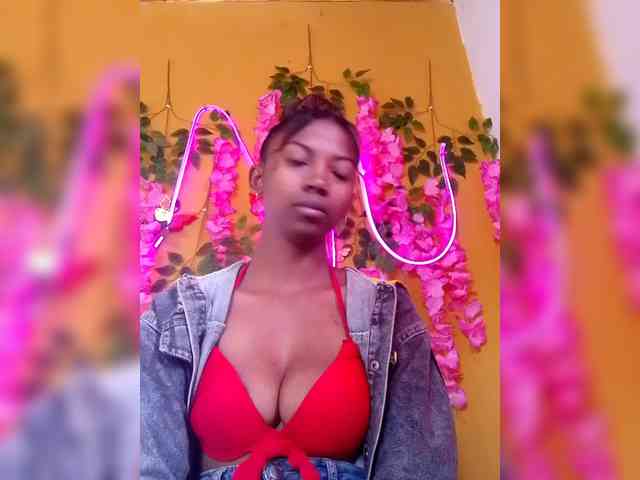 Sahsahsexy webcam