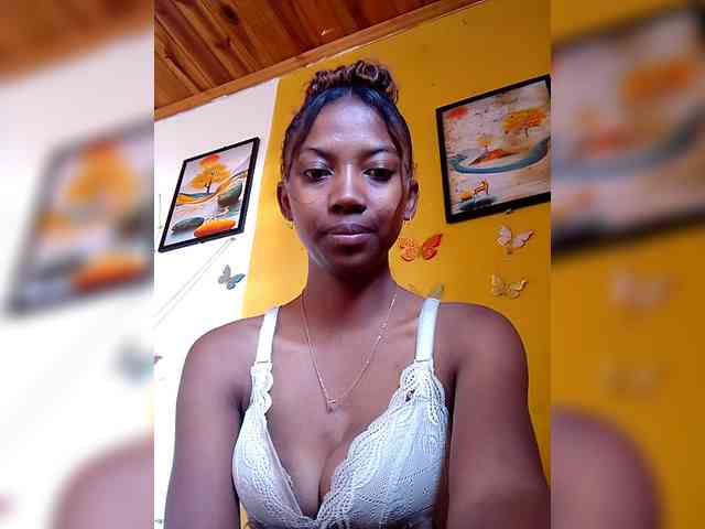 Sahsahsexy webcam