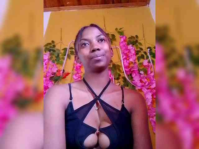Sahsahsexy webcam
