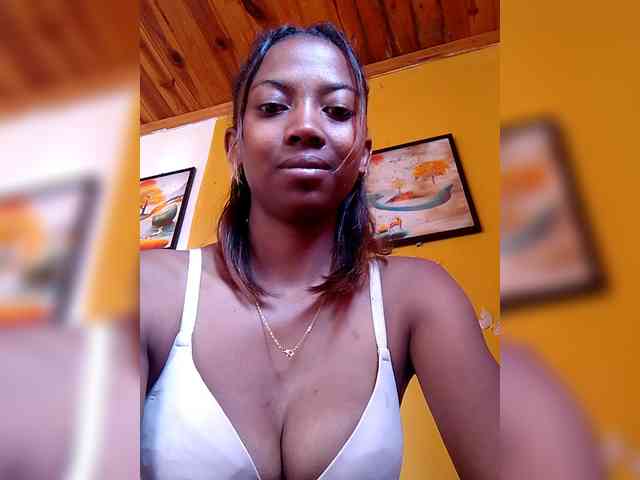 Sahsahsexy webcam
