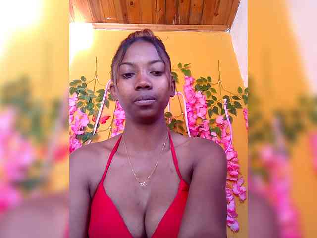Sahsahsexy webcam