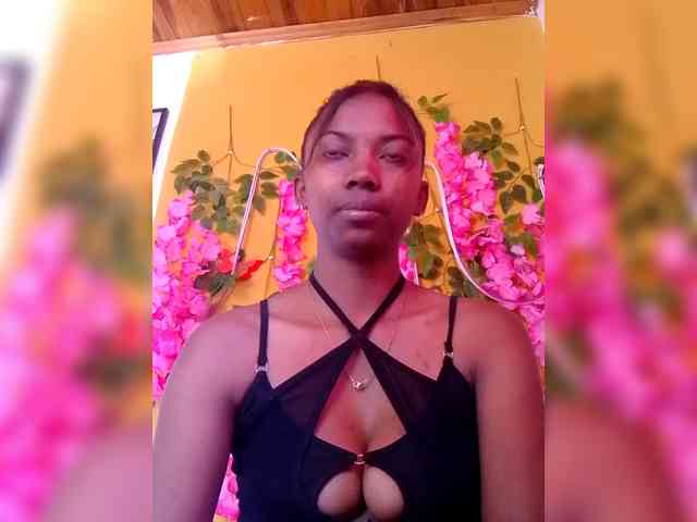 Sahsahsexy webcam