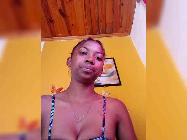 Sahsahsexy webcam