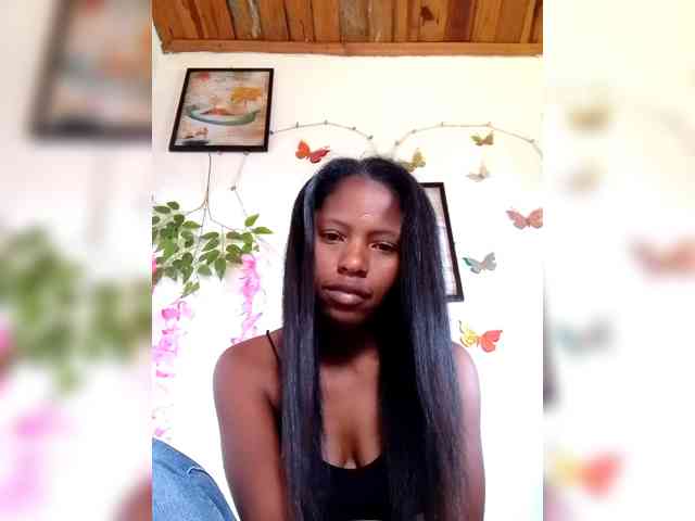 Sahsahsexy webcam