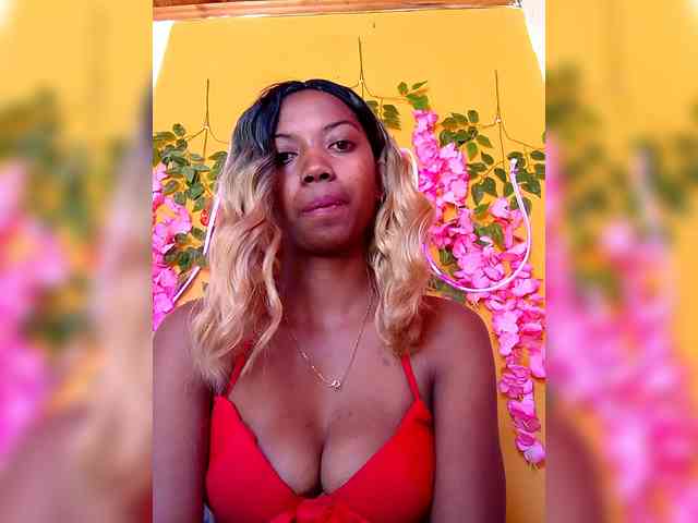 Sahsahsexy webcam