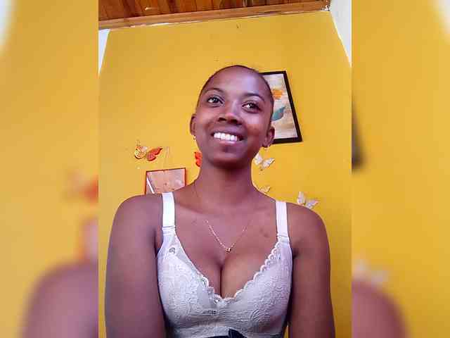 Sahsahsexy webcam