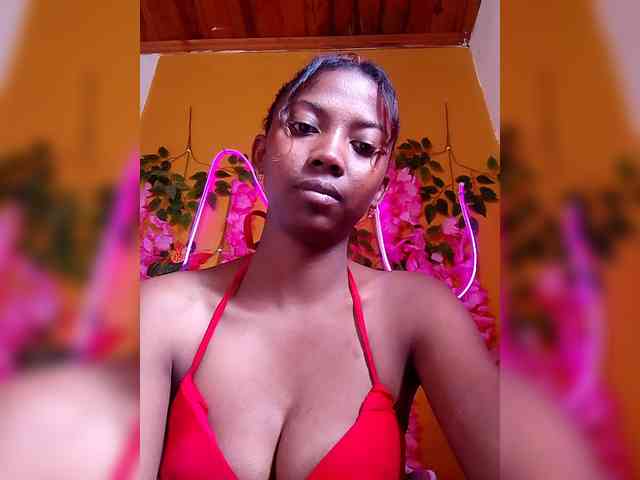 Sahsahsexy webcam