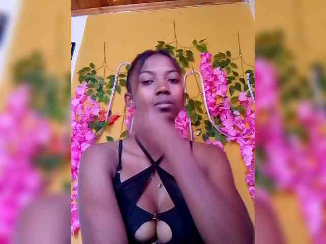 Sahsahsexy webcam