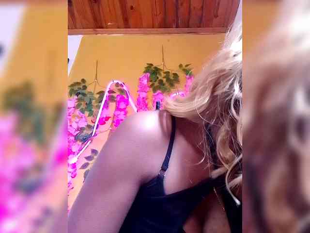 Sahsahsexy webcam