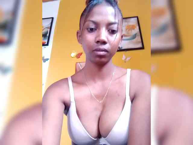 Sahsahsexy webcam