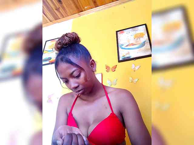 Sahsahsexy webcam