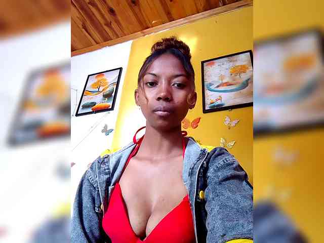 Sahsahsexy webcam