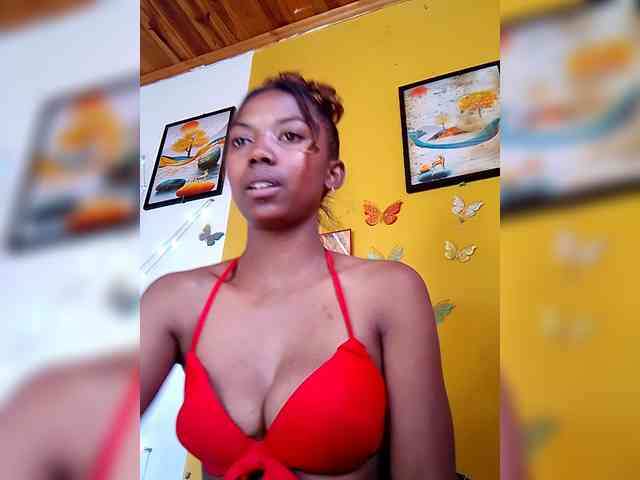 Sahsahsexy webcam