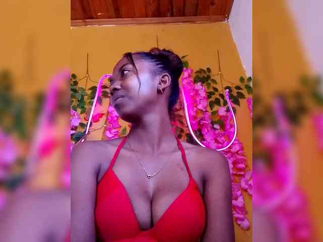 Sahsahsexy webcam