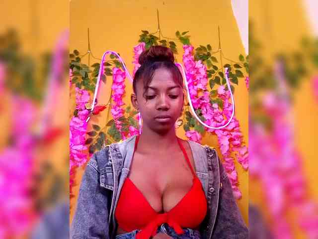 Sahsahsexy webcam