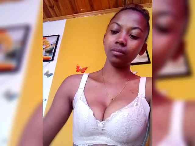 Sahsahsexy webcam