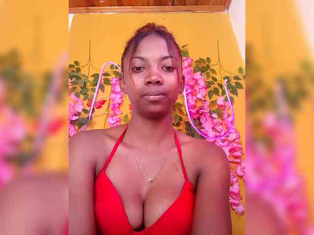 Sahsahsexy webcam