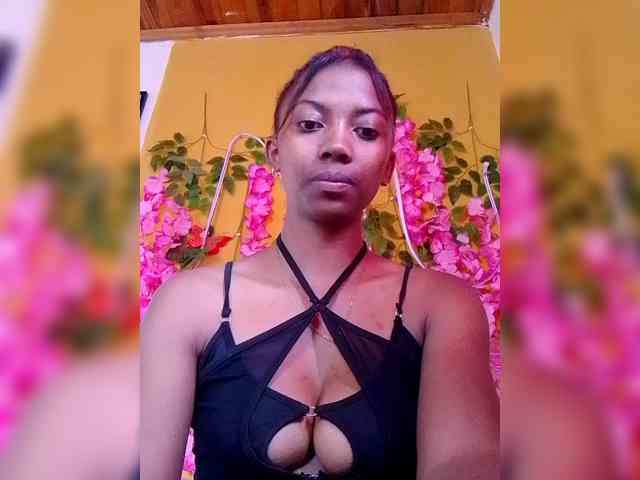 Modèle: Sahsahsexy