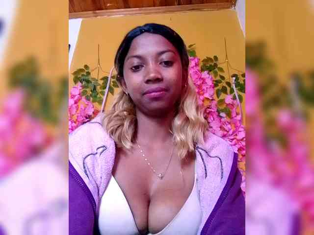 Sahsahsexy webcam